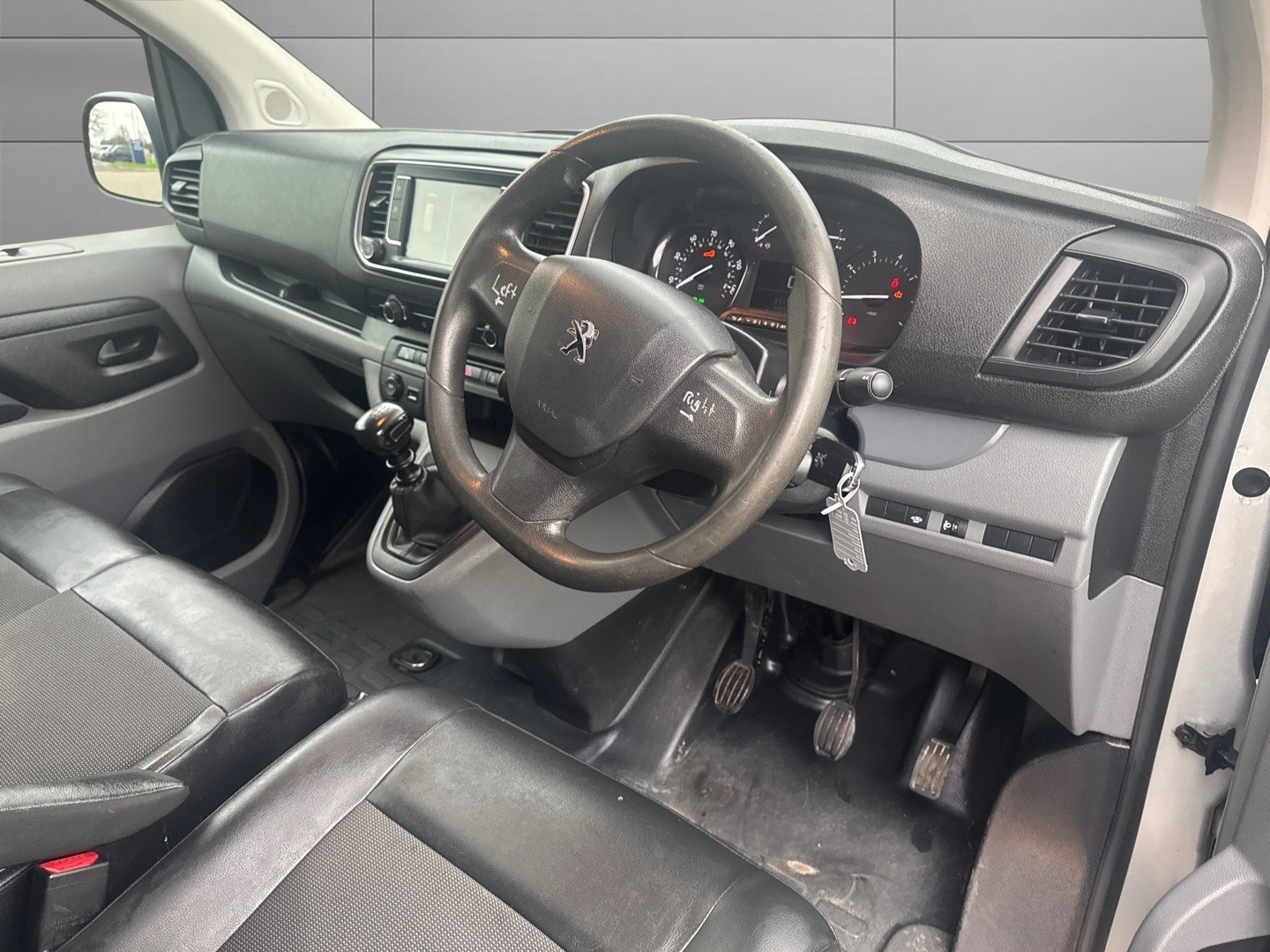 Used Peugeot Expert 2019 for sale - 77431360: Photo 9