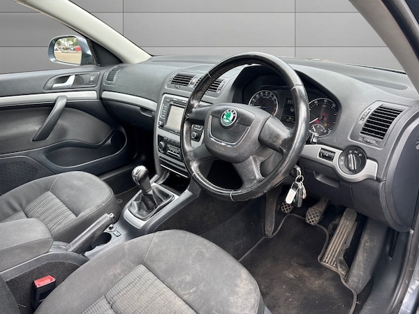Used Skoda Octavia 2009 for sale - 74980951: Photo 9
