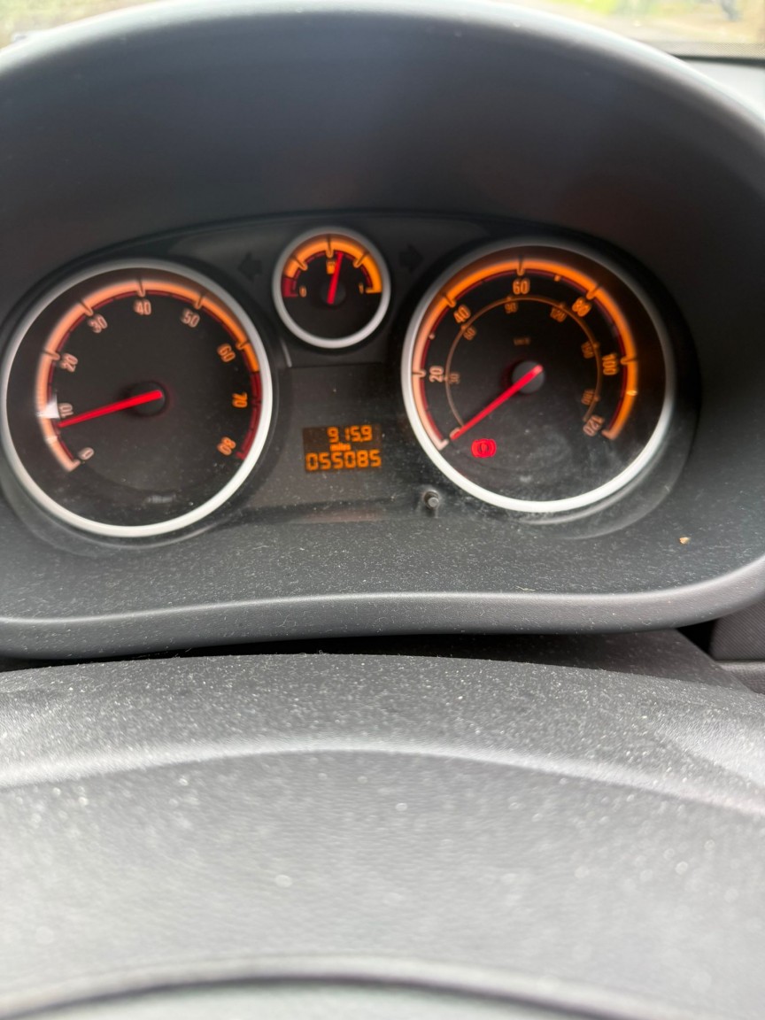 Used Vauxhall Corsa 2009 for sale - 77474828: Photo 10