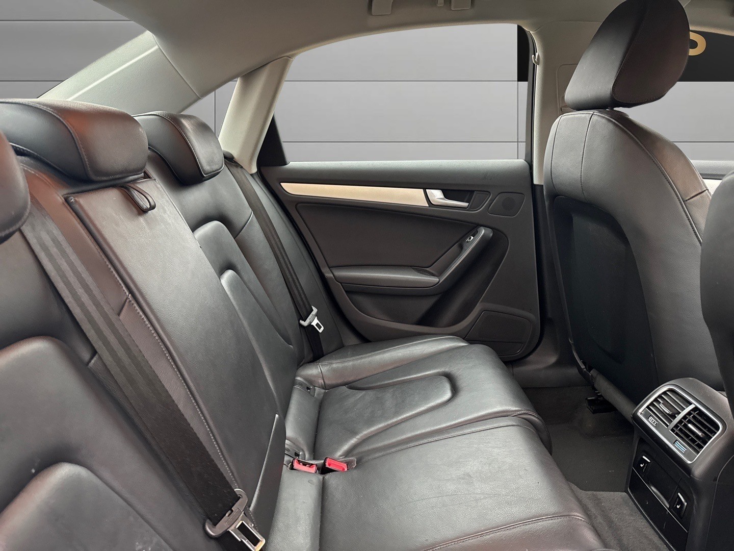 Used Audi A4 2013 for sale - 76579969: Photo 11