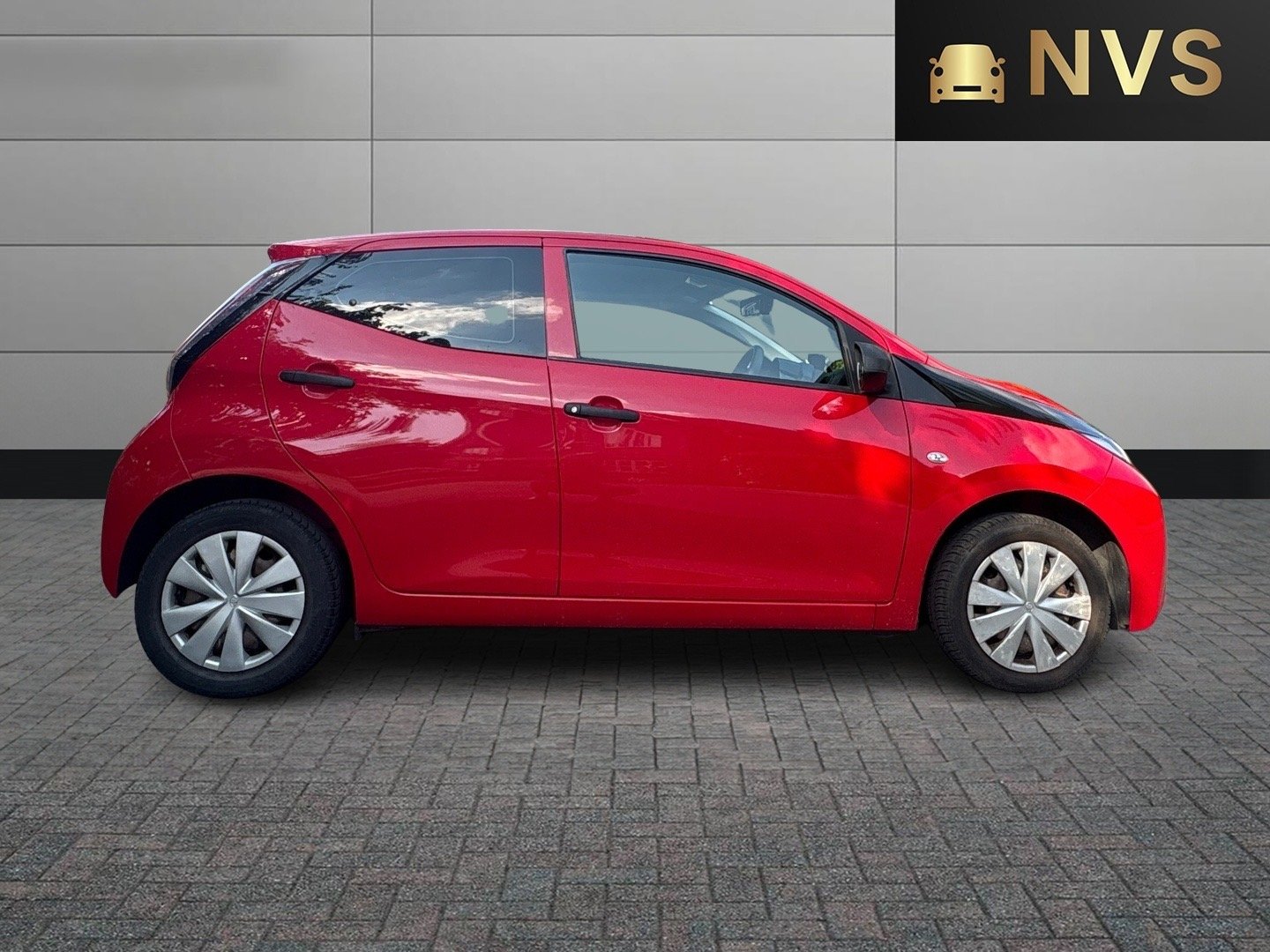 Used Toyota AYGO 2016 for sale - 76178966: Photo 8