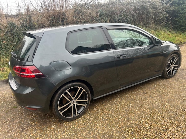 Used Volkswagen Golf 2014 for sale - 71380901: Photo 8