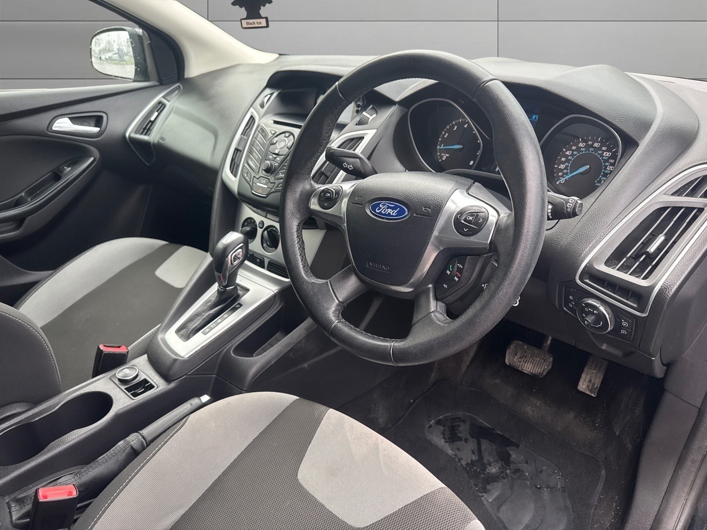 Used Ford Focus 2012 for sale - 77363564: Photo 9