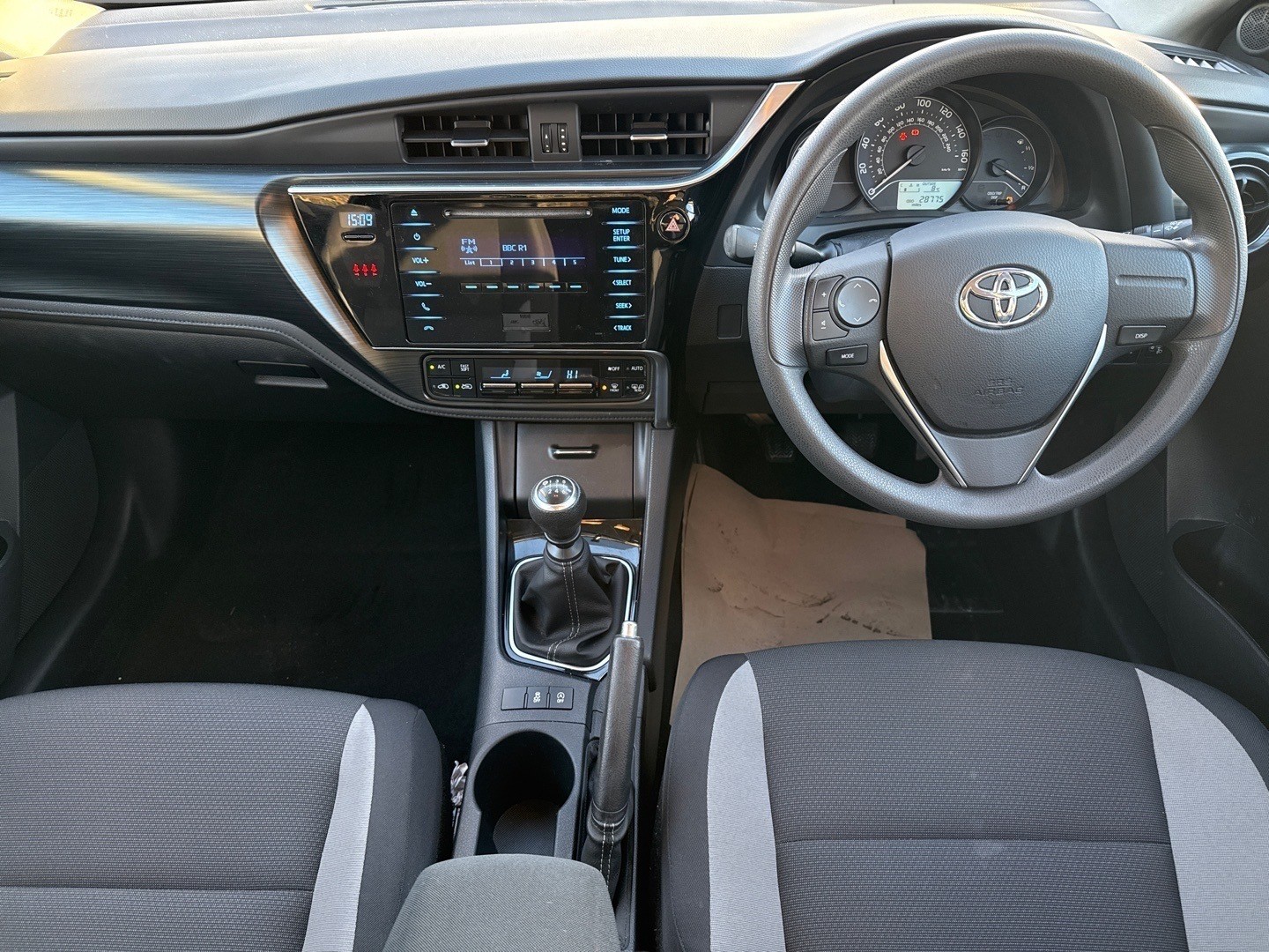 Used Toyota Auris 2015 for sale - 77342631: Photo 10