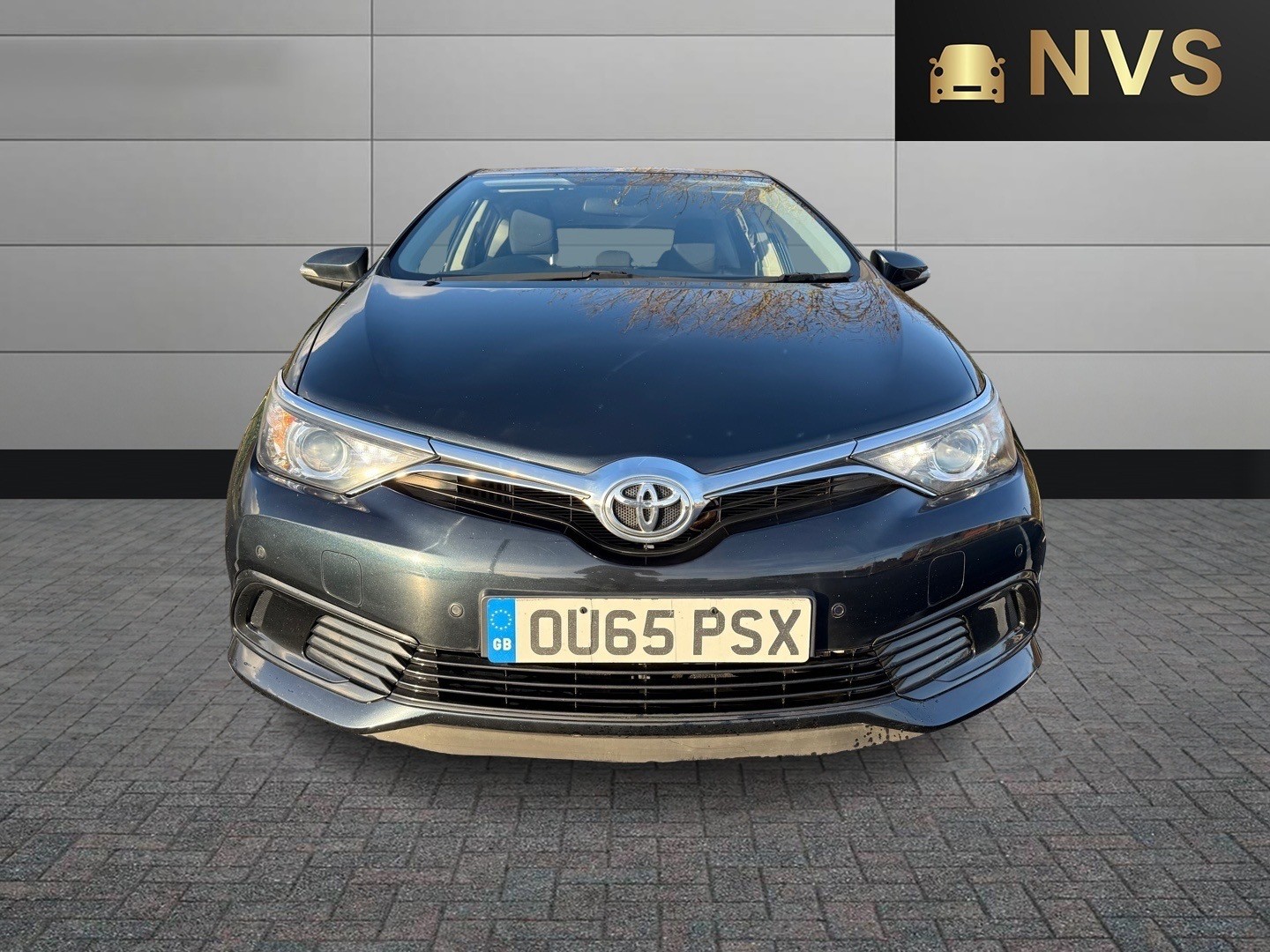 Used Toyota Auris 2015 for sale - 77342631: Photo 2