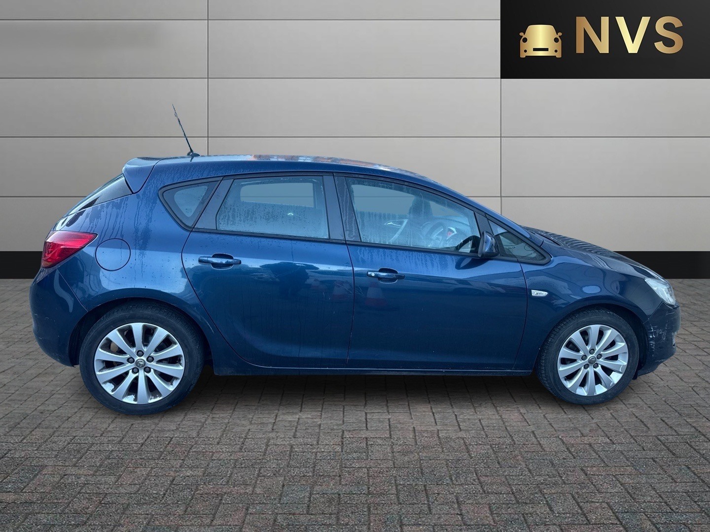 Used Vauxhall Astra 2010 for sale - 77058429: Photo 8