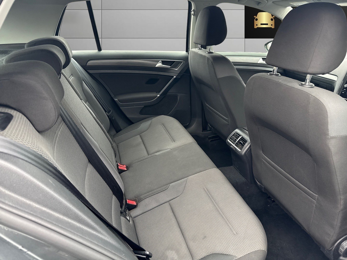 Used Volkswagen Golf 2018 for sale - 77483708: Photo 12