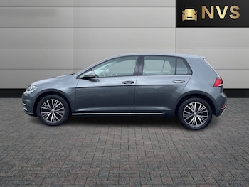 Used Volkswagen Golf 2018 for sale - 77483708: Photo
