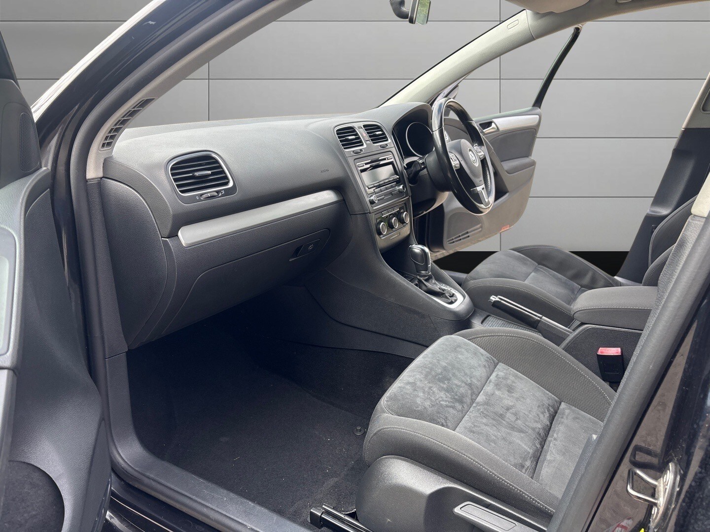 Used Volkswagen Golf 2011 for sale - 78121547: Photo 12