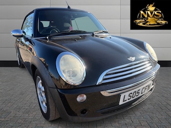 Used MINI Convertible 2005 for sale - 79580376: Photo