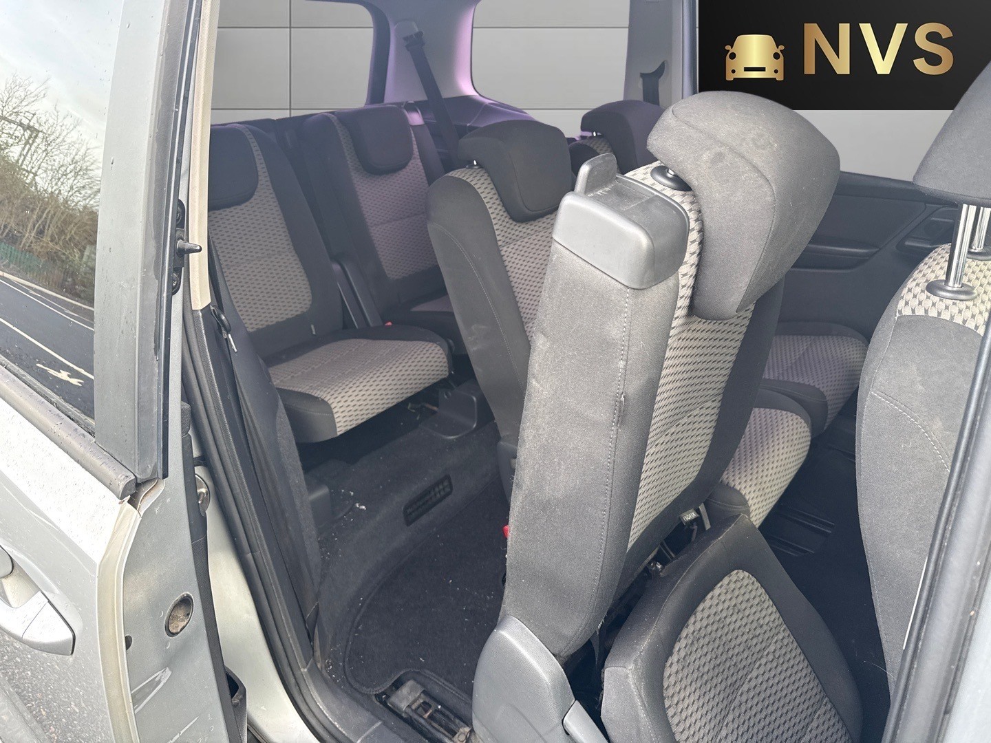 Used Volkswagen Sharan 2013 for sale - 77629048: Photo 11