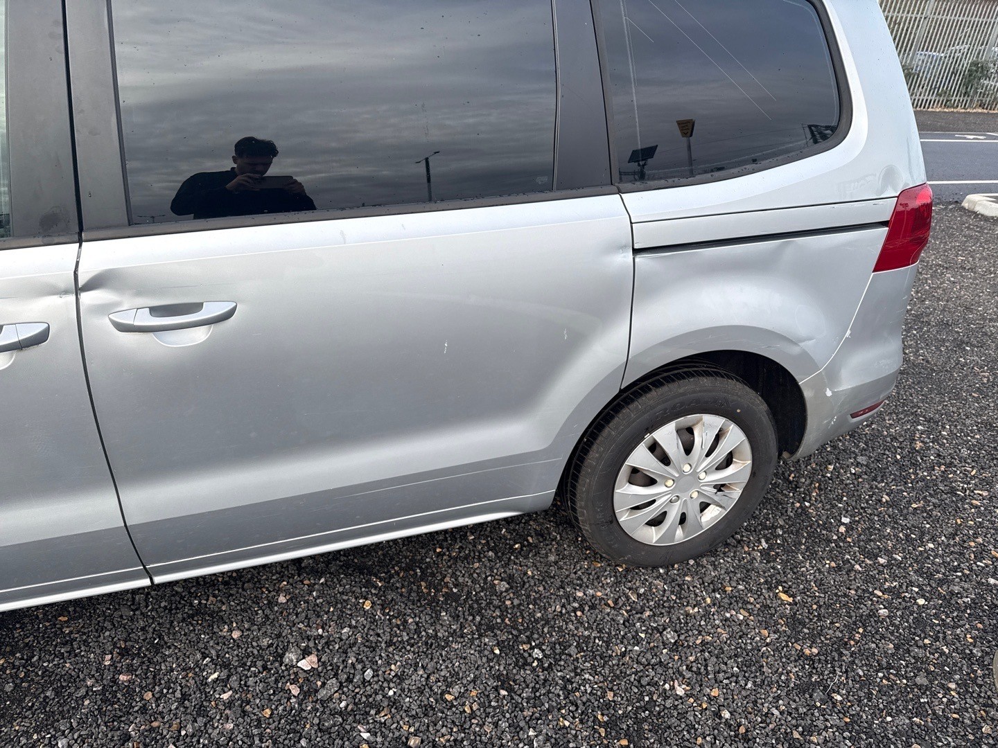 Used Volkswagen Sharan 2013 for sale - 77629048: Photo 15