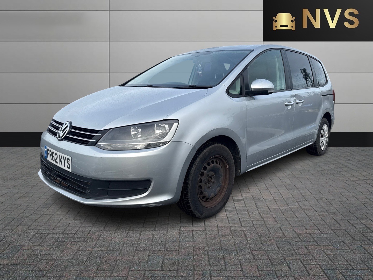 Used Volkswagen Sharan 2013 for sale - 77629048: Photo 3