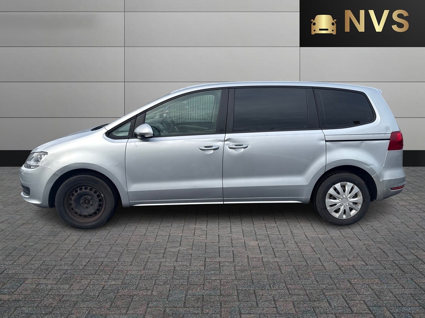 Used Volkswagen Sharan 2013 for sale - 77629048: Photo 4