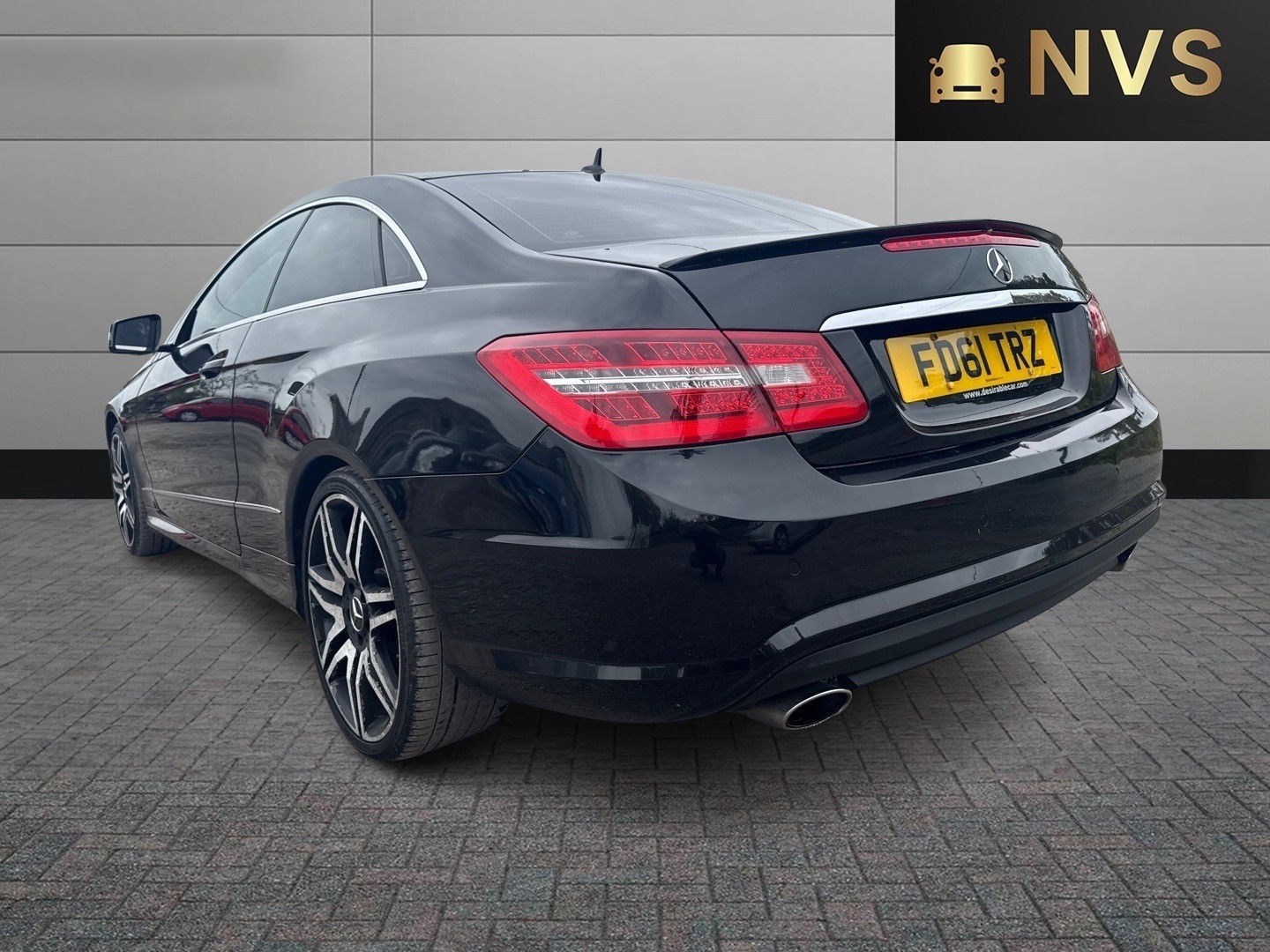 Used Mercedes-Benz E Class 2012 for sale - 76769453: Photo 5