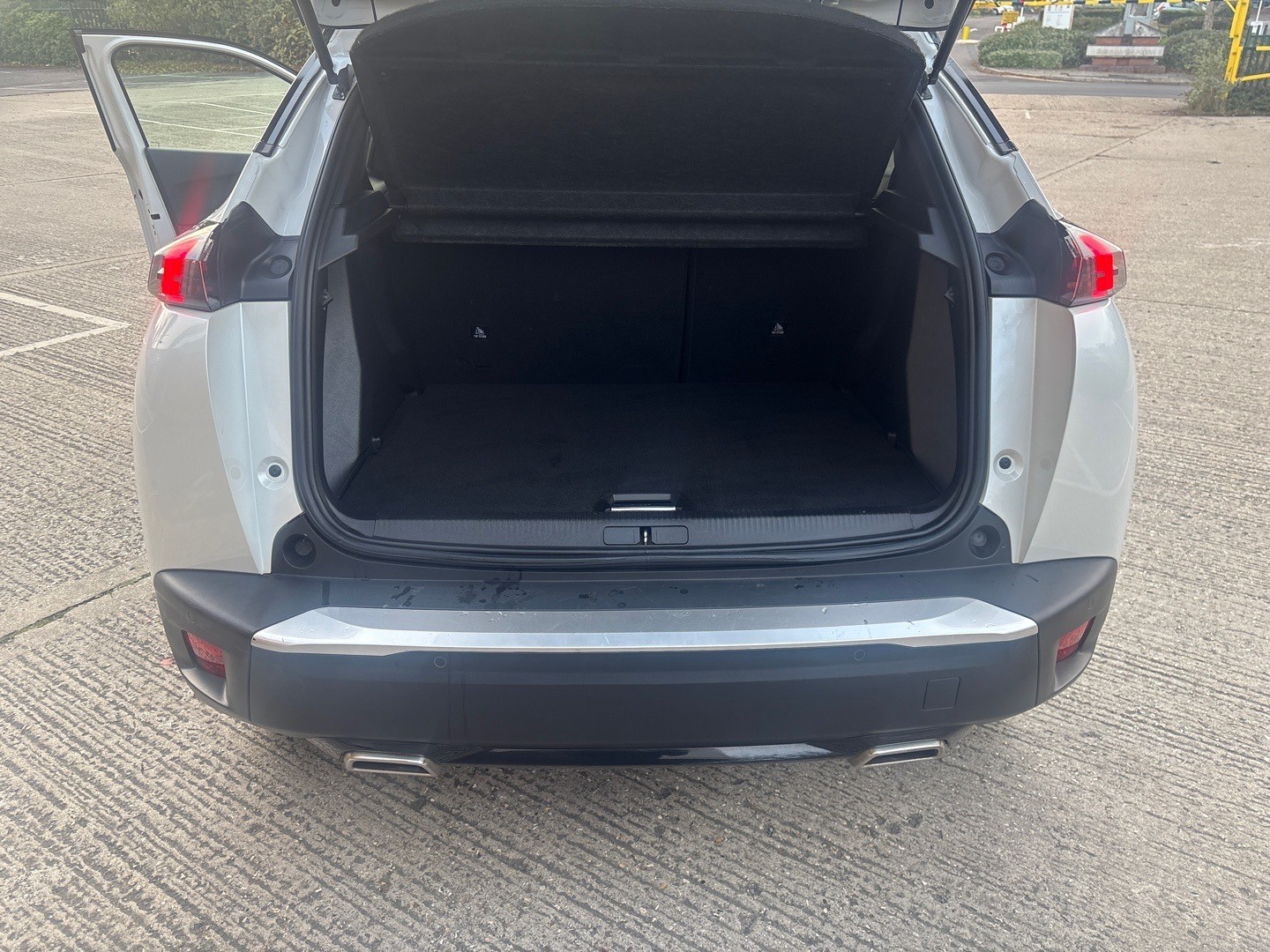 Used Peugeot 2008 2021 for sale - 76718412: Photo 9