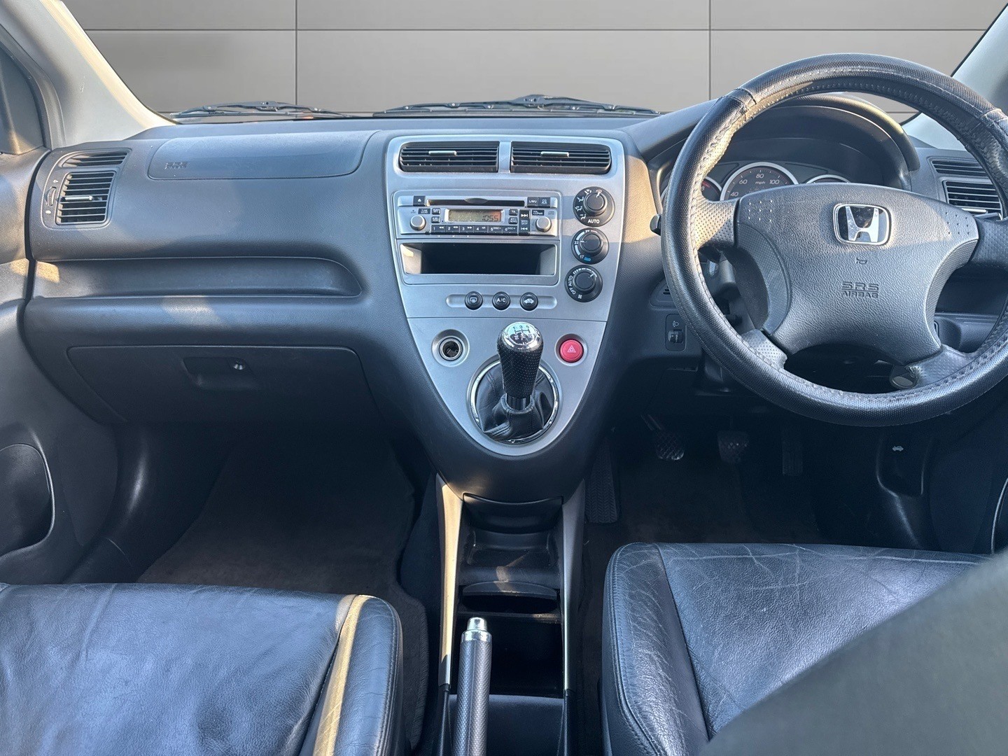 Used Honda Civic 2004 for sale - 77096915: Photo 10