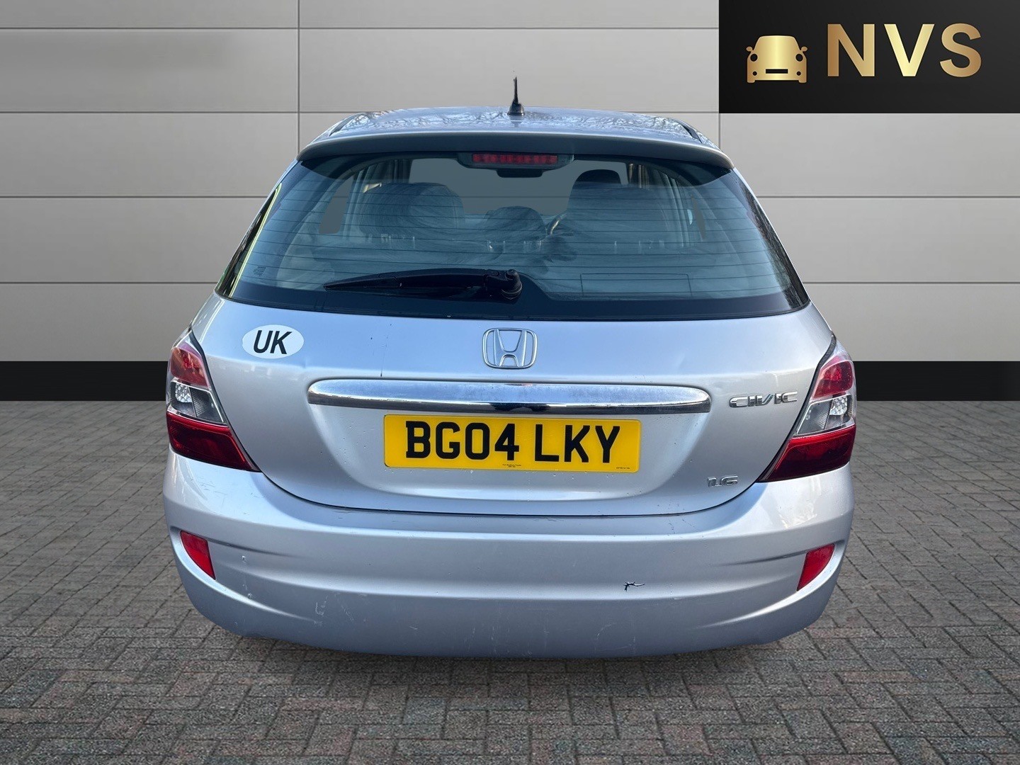 Used Honda Civic 2004 for sale - 77096915: Photo 6