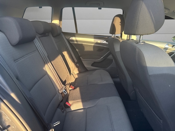 Used Volkswagen Golf 2014 for sale - 76142480: Photo 10