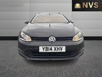 Used Volkswagen Golf 2014 for sale - 76142480: Photo 2