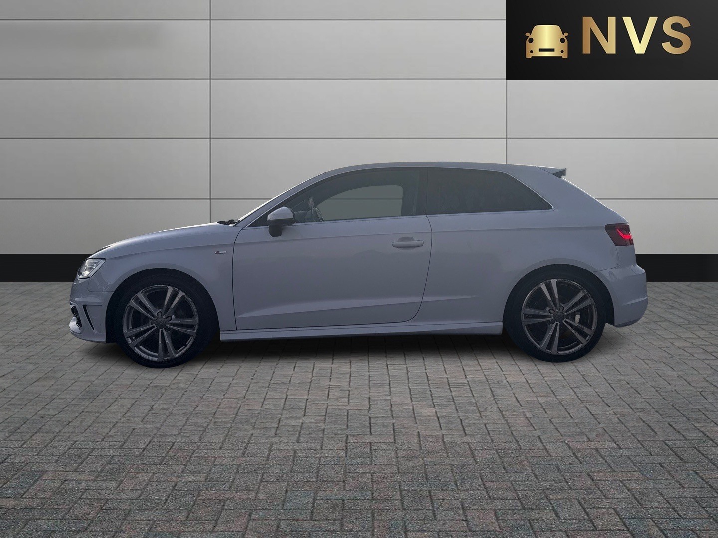 Used Audi A3 2014 for sale - 76963429: Photo 4