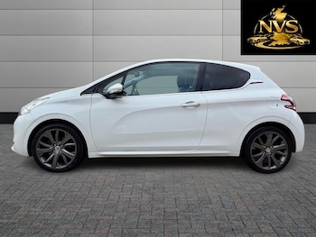 Used Peugeot 208 2012 for sale - 79260884: Photo