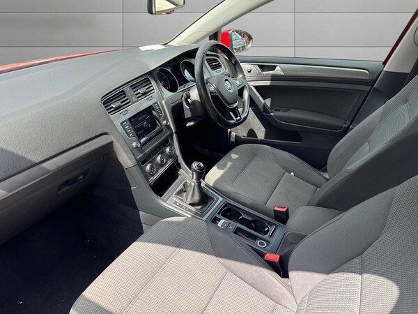 Used Volkswagen Golf 2013 for sale - 74938121: Photo 12