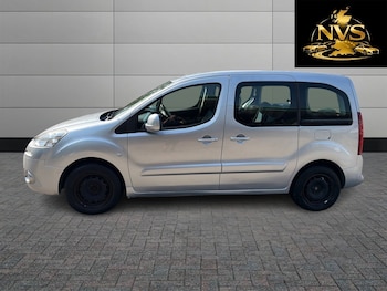 Used Peugeot Partner Tepee 2014 for sale - 79556925: Photo