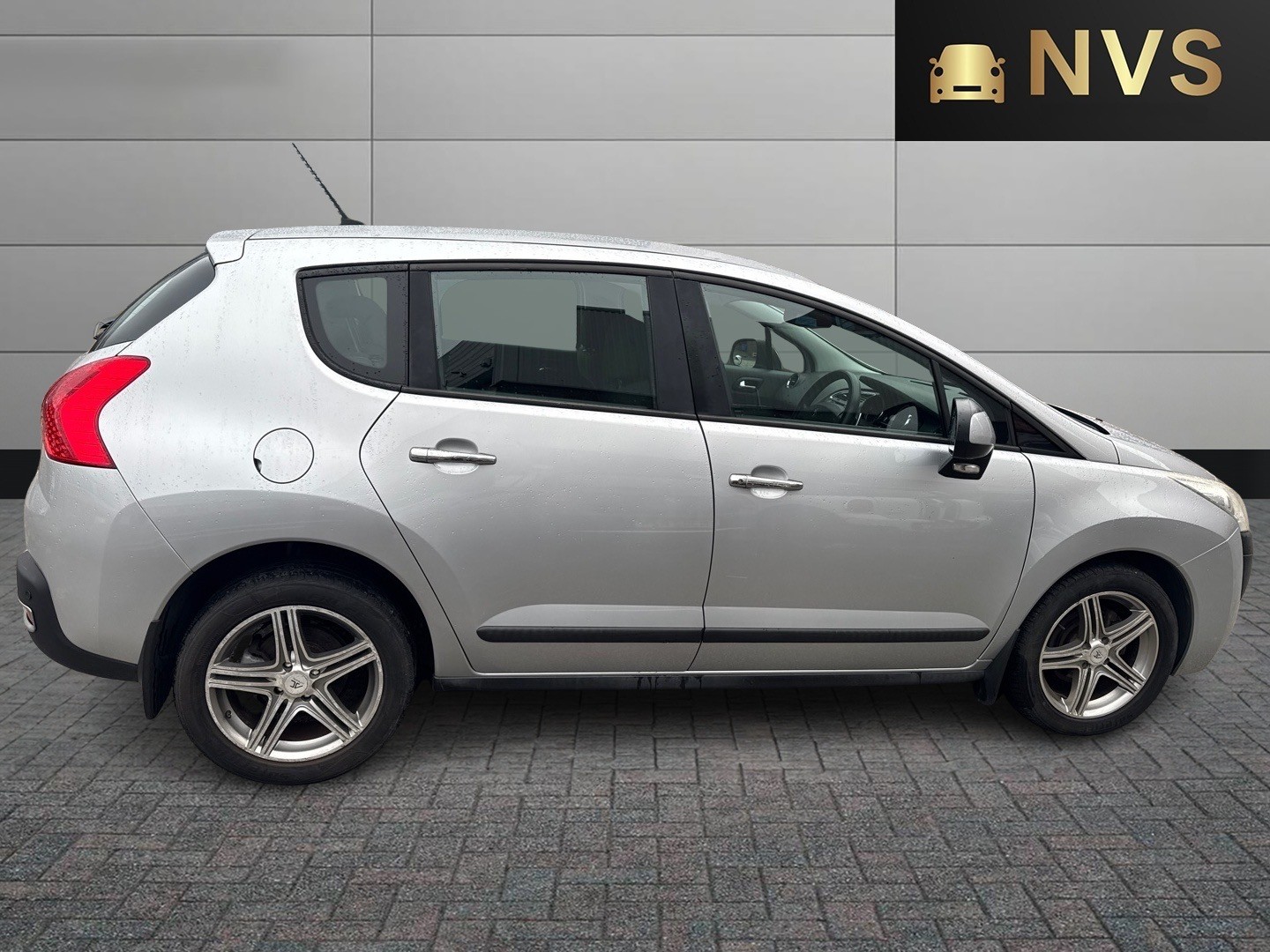 Used Peugeot 3008 2013 for sale - 77796892: Photo 8