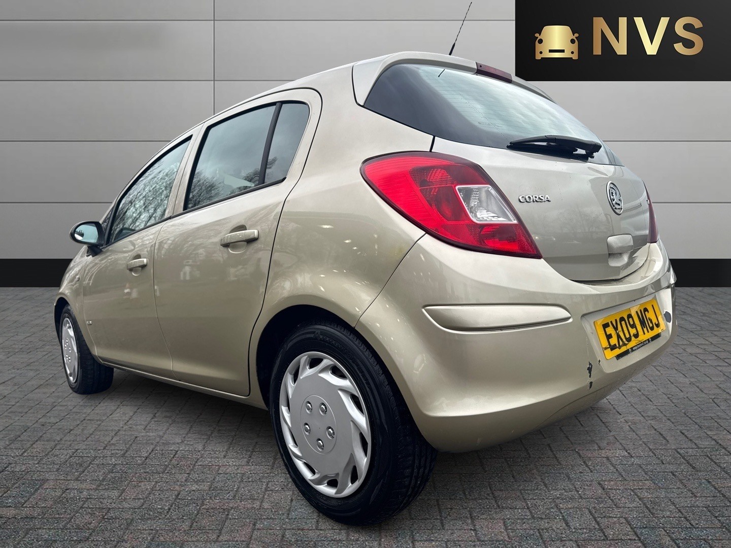 Used Vauxhall Corsa 2009 for sale - 77159302: Photo 5