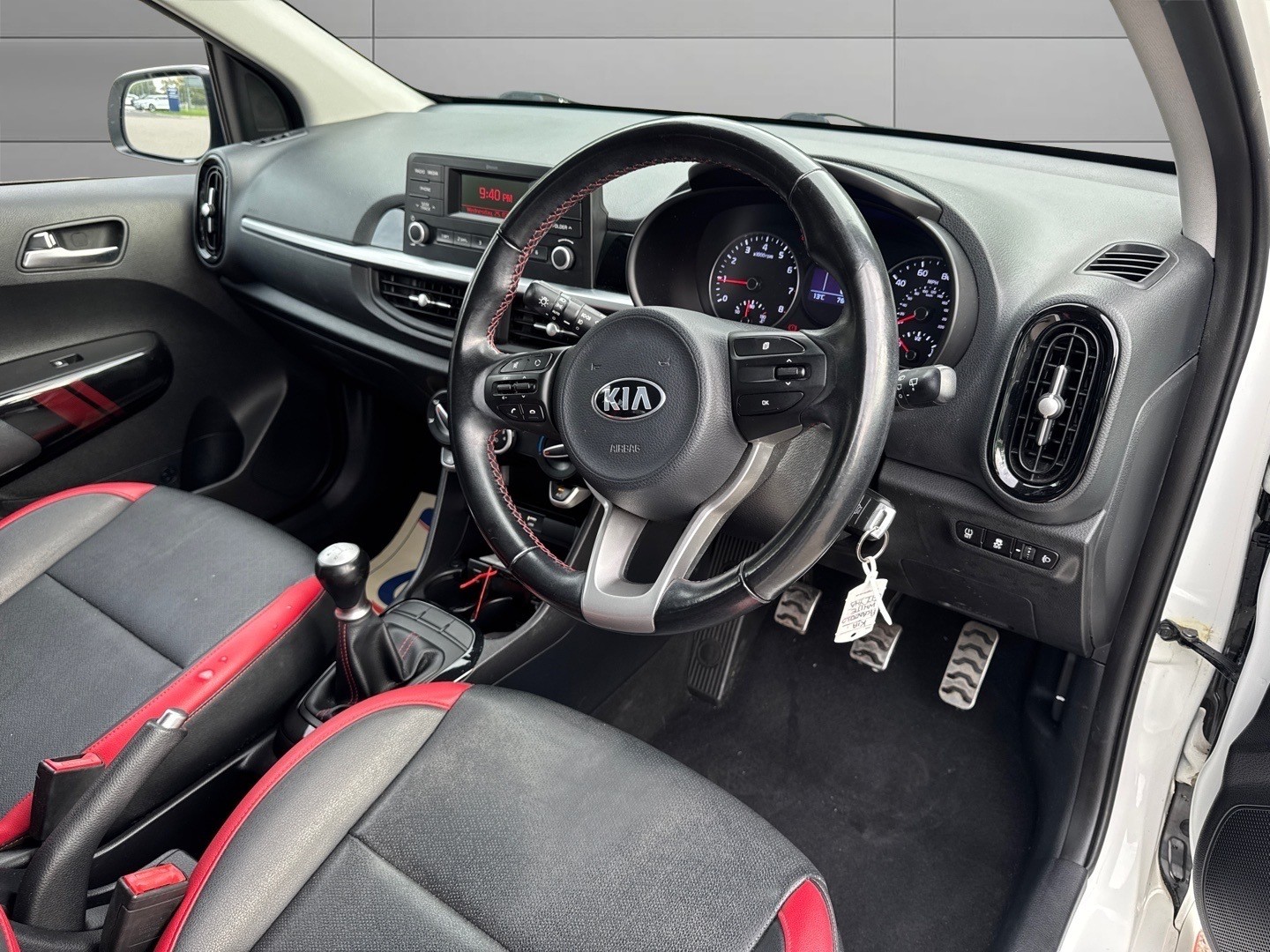 Used Kia Picanto 2017 for sale - 76142545: Photo 9