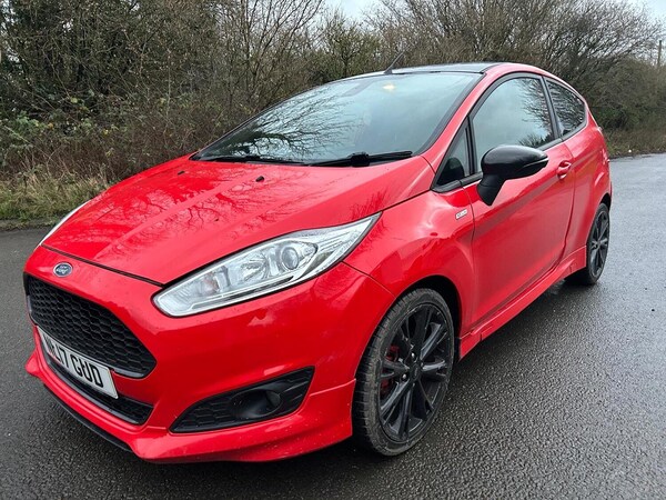 Used Ford Fiesta 2017 for sale - 73289800: Photo 3
