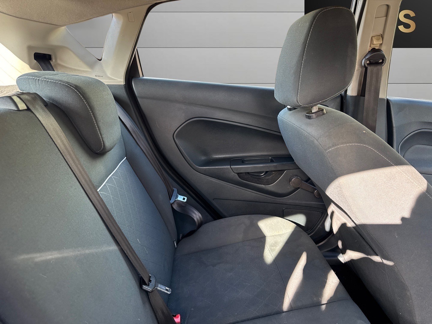 Used Ford Fiesta 2012 for sale - 76299060: Photo 11