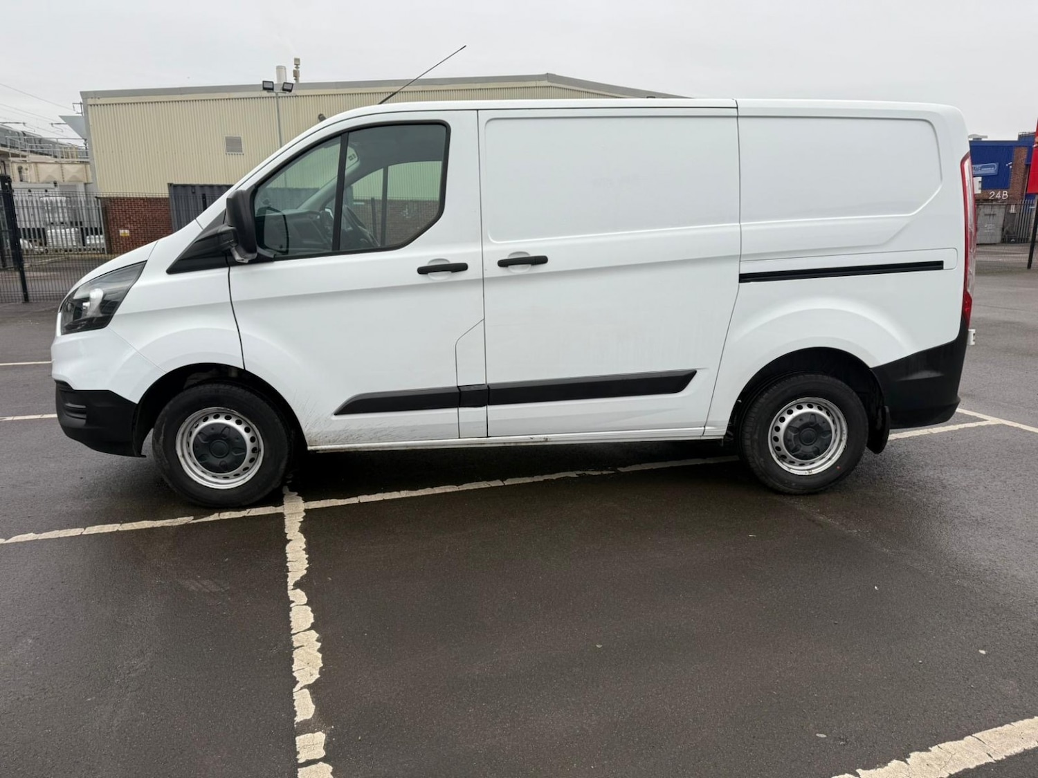 Used Ford Transit Custom 2020 for sale - 76979521: Photo 4