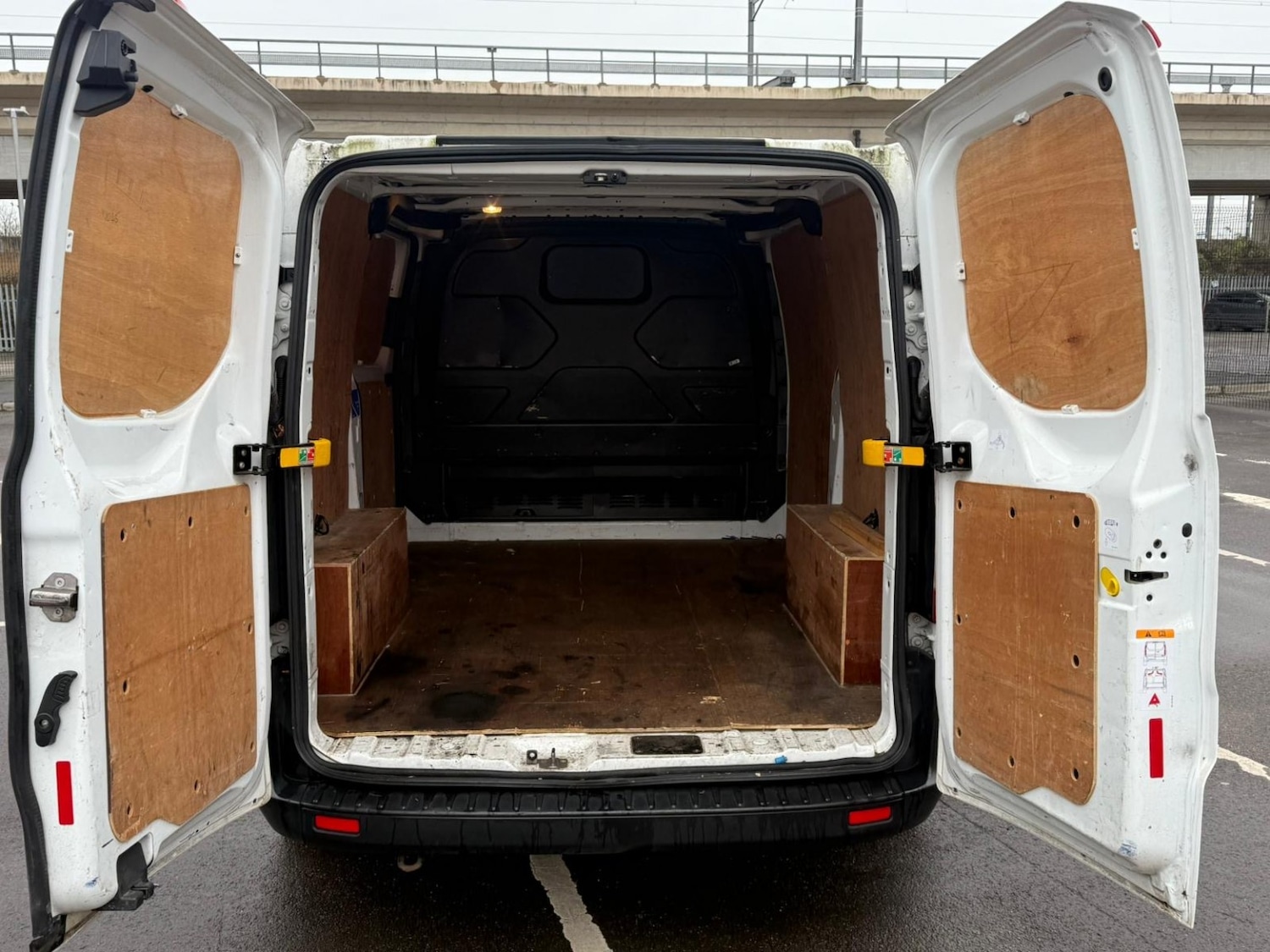 Used Ford Transit Custom 2020 for sale - 76979521: Photo 9