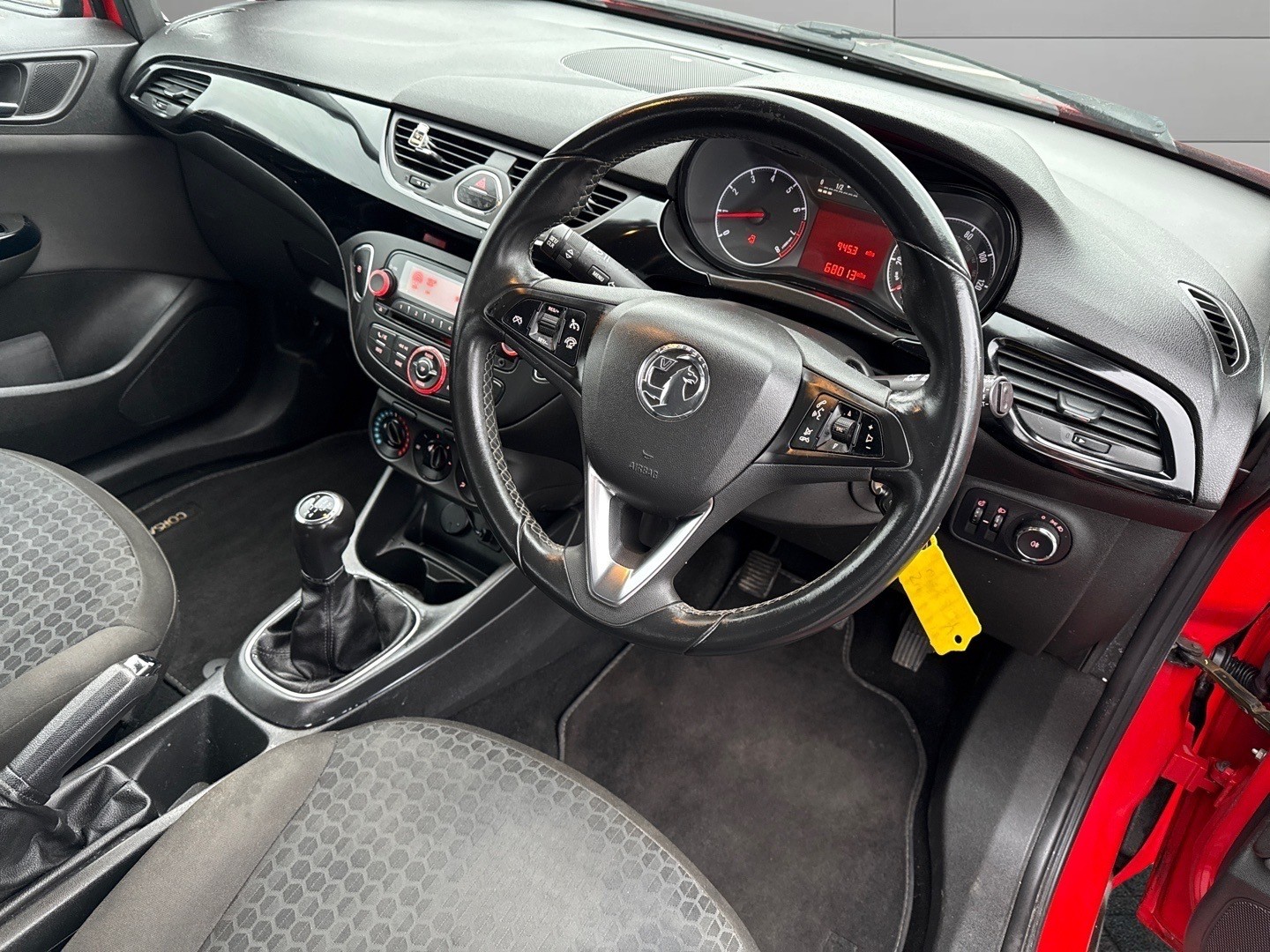 Used Vauxhall Corsa 2015 for sale - 77616320: Photo 9