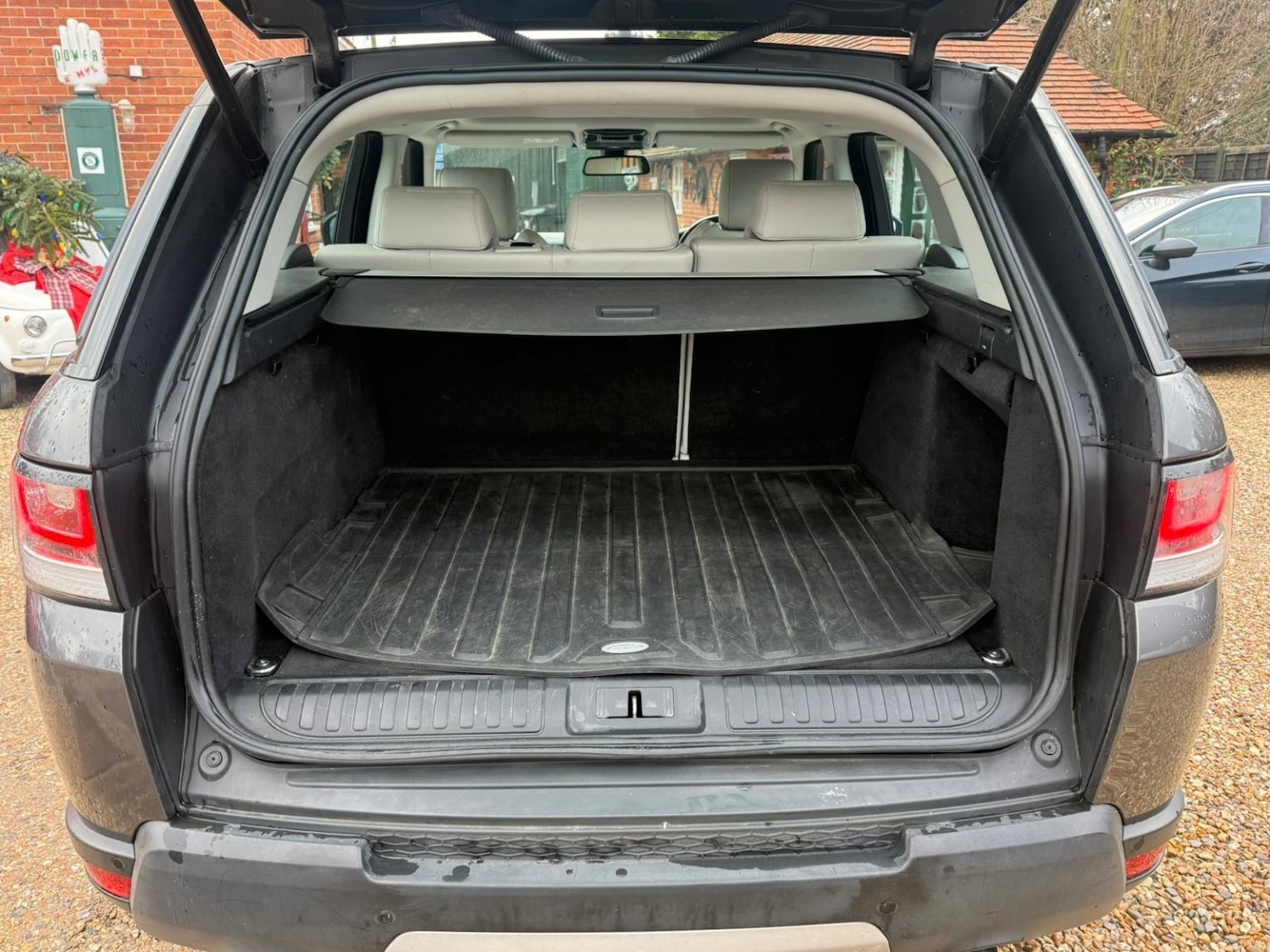 Used Land Rover Range Rover Sport 2015 for sale - 77159288: Photo 14