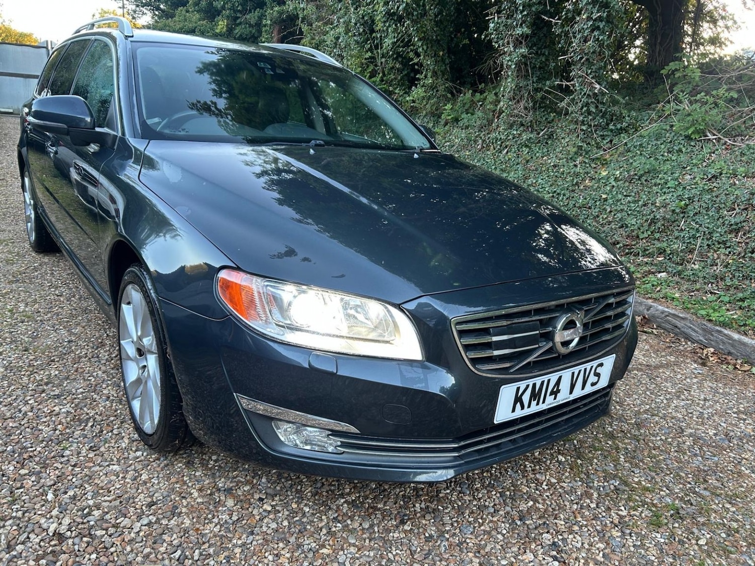 Used Volvo V70 2014 for sale - 76076041: Photo 1