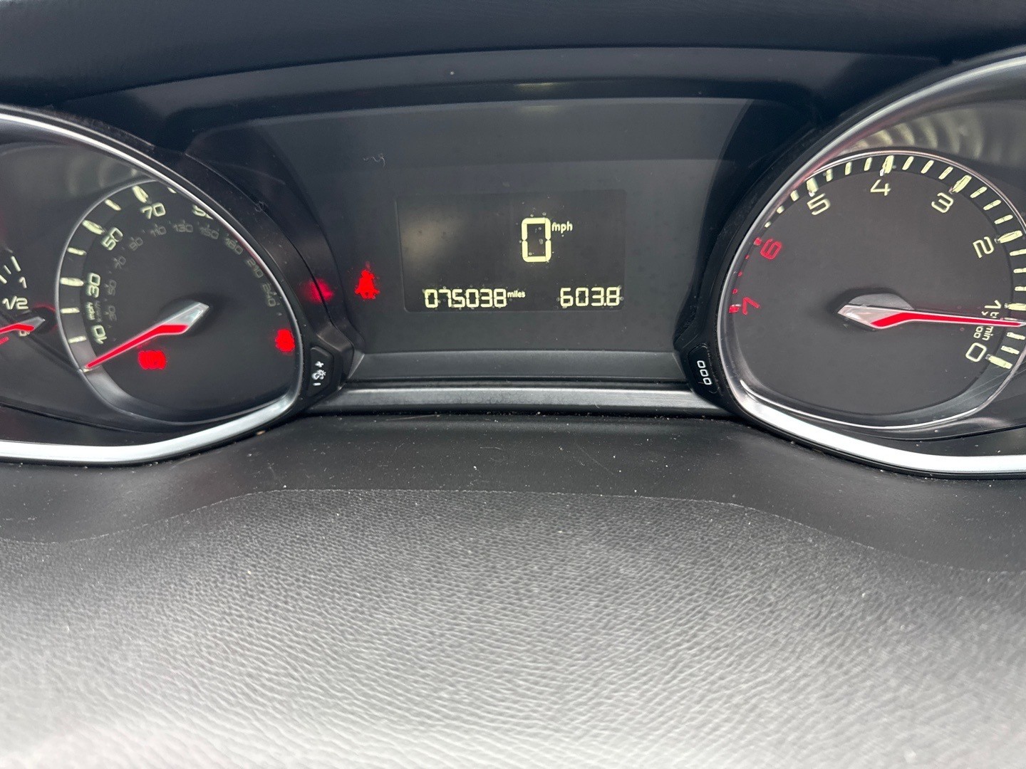 Used Peugeot 308 SW 2017 for sale - 76142529: Photo 13