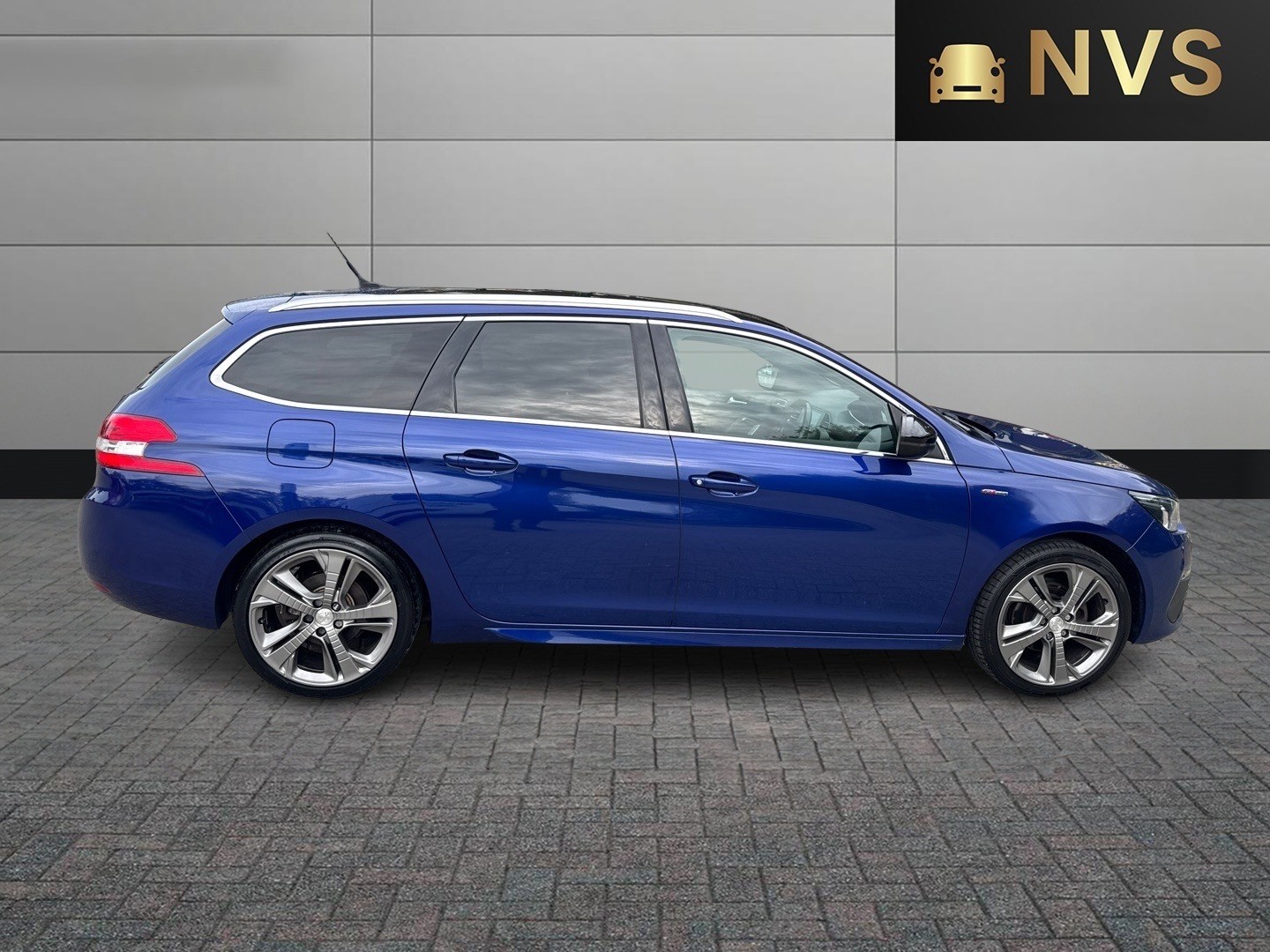 Used Peugeot 308 SW 2017 for sale - 76142529: Photo 8