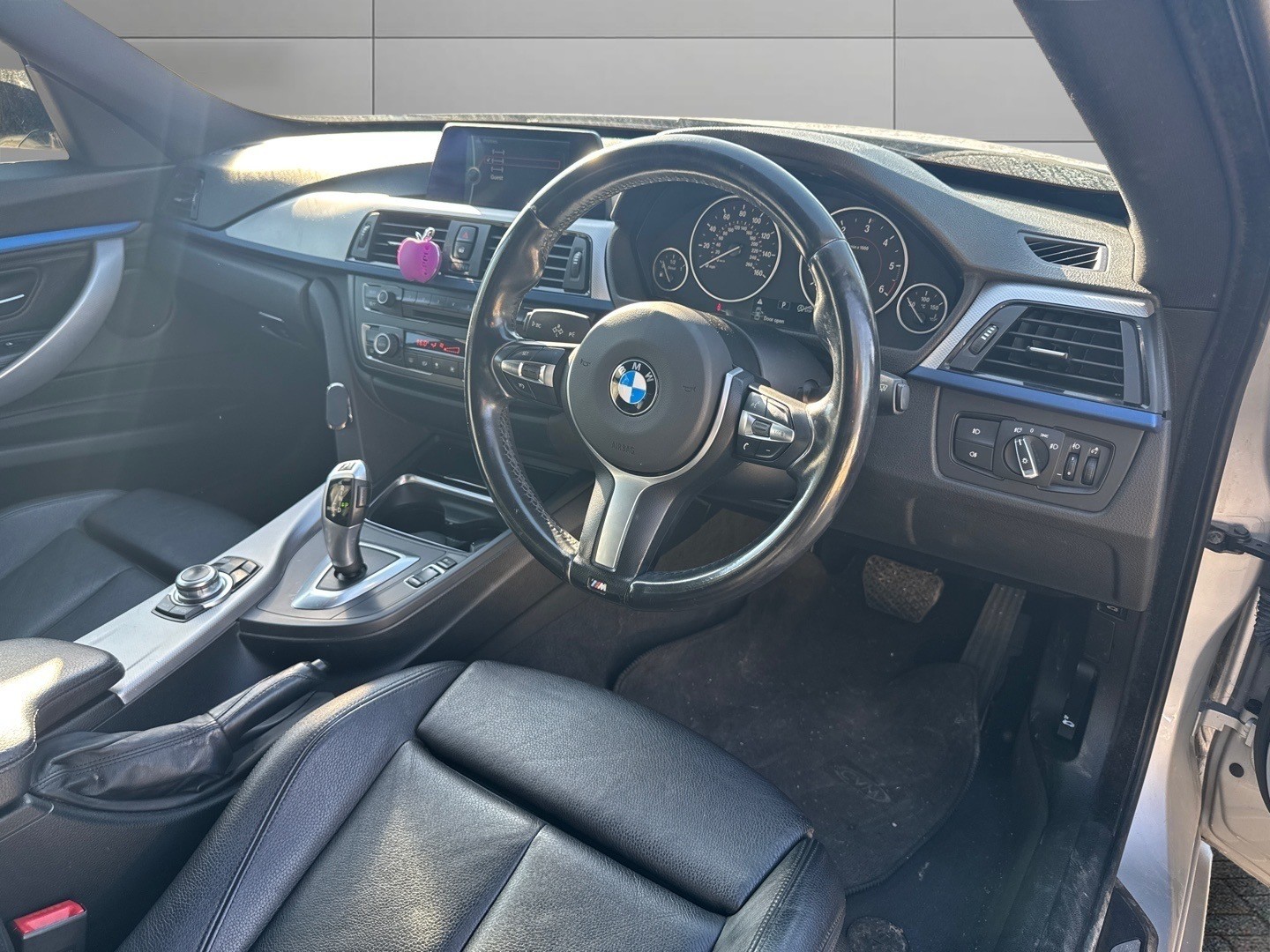 Used BMW 3 Series 2014 for sale - 76126384: Photo 9