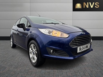 2014 - 1.25 82 Zetec 5dr