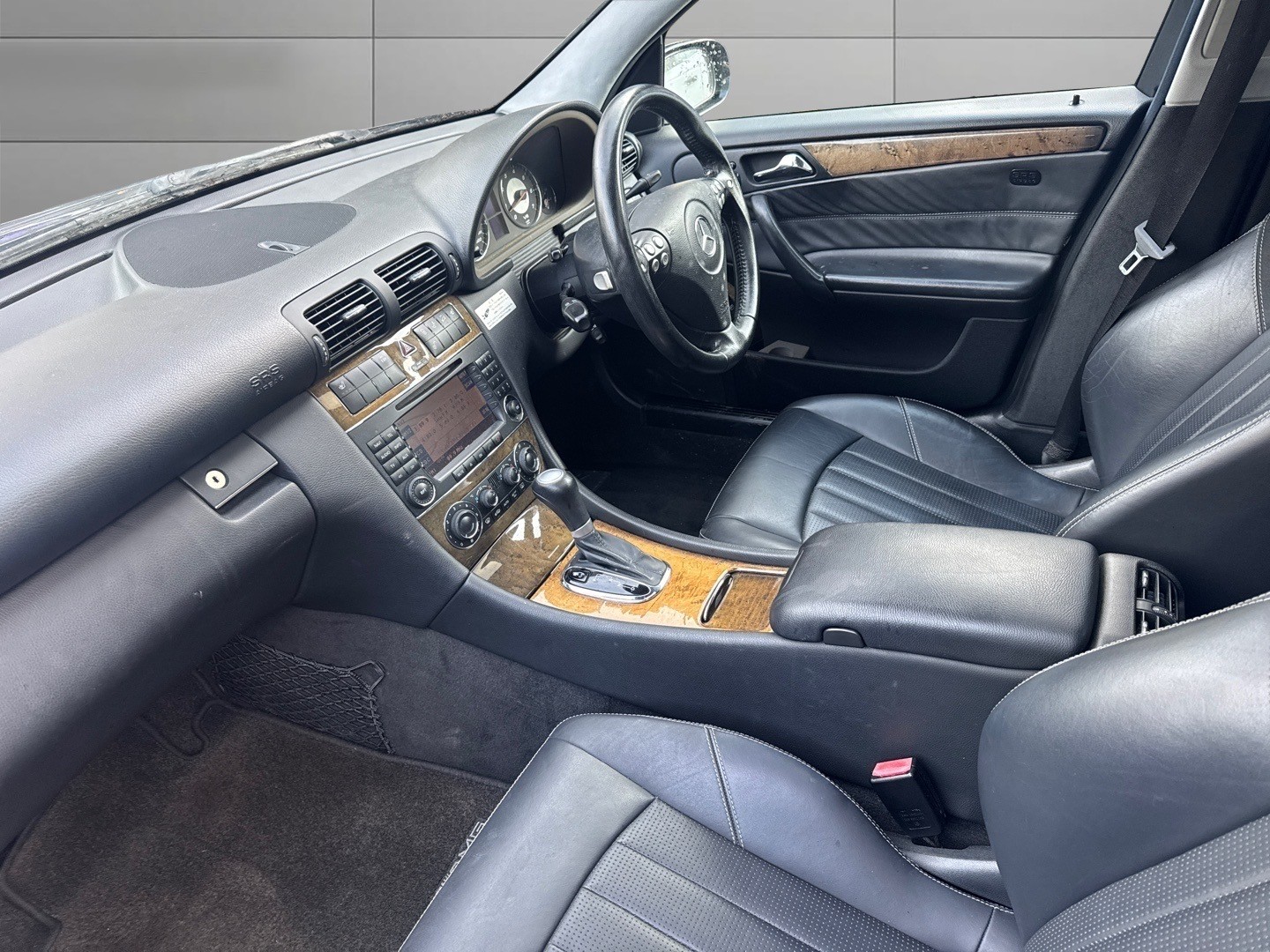 Used Mercedes-Benz C Class for sale - 77061420: Photo 12