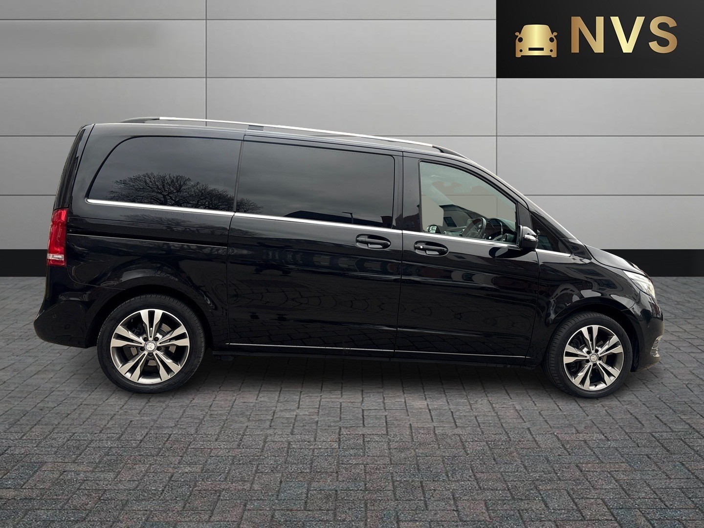 Used Mercedes-Benz V-Class 2018 for sale - 77431420: Photo 8