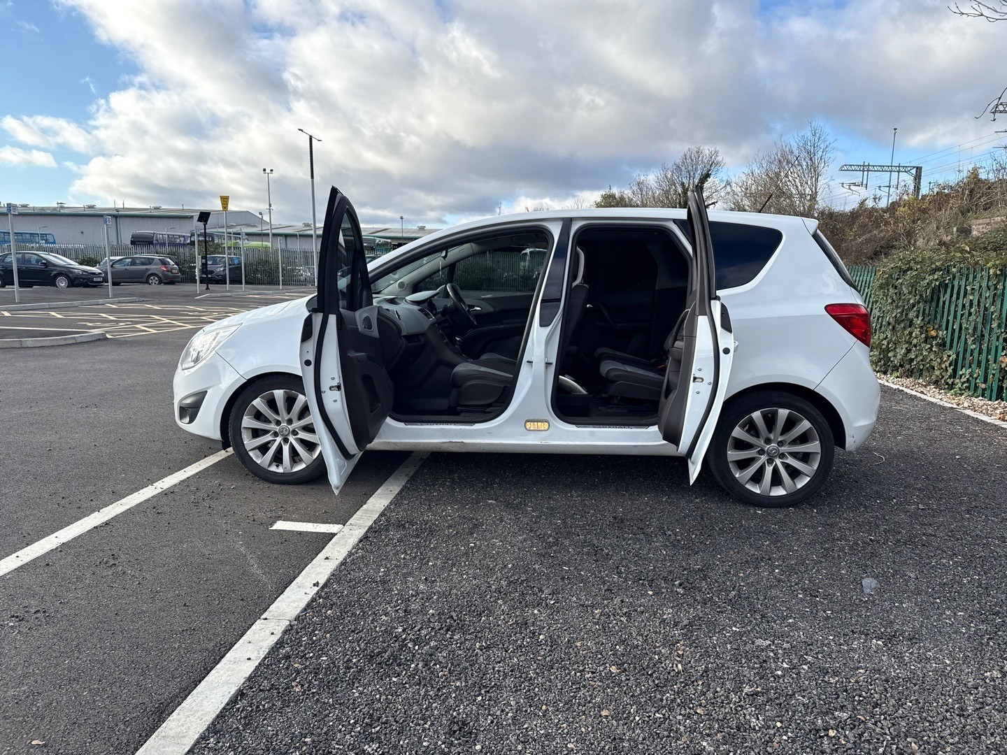 Used Vauxhall Meriva 2012 for sale - 76713116: Photo 14