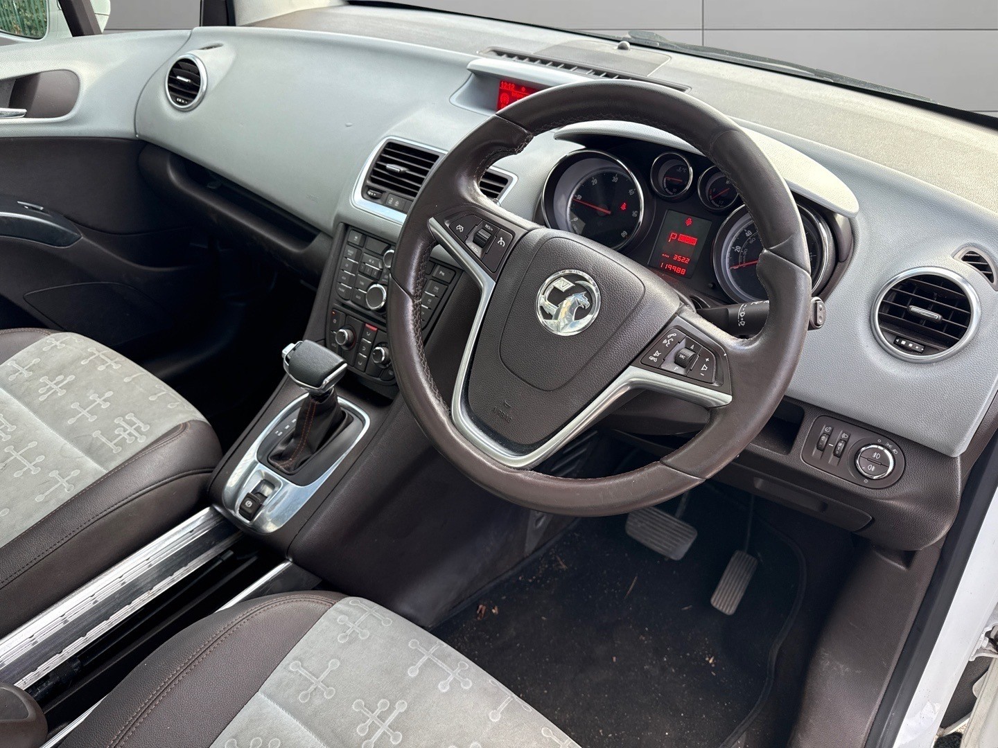 Used Vauxhall Meriva 2012 for sale - 76713116: Photo 9