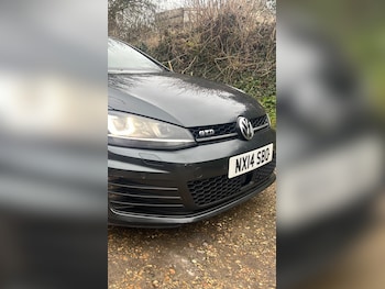 Used Volkswagen Golf 2014 for sale - 76769375: Photo