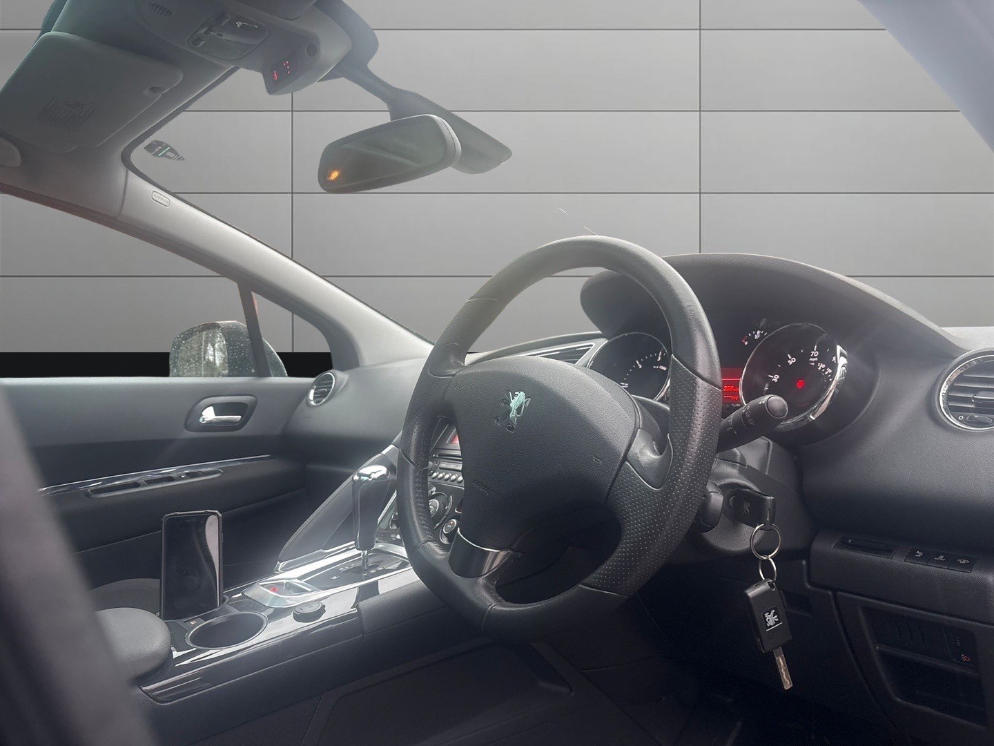 Used Peugeot 3008 2011 for sale - 77282690: Photo 9