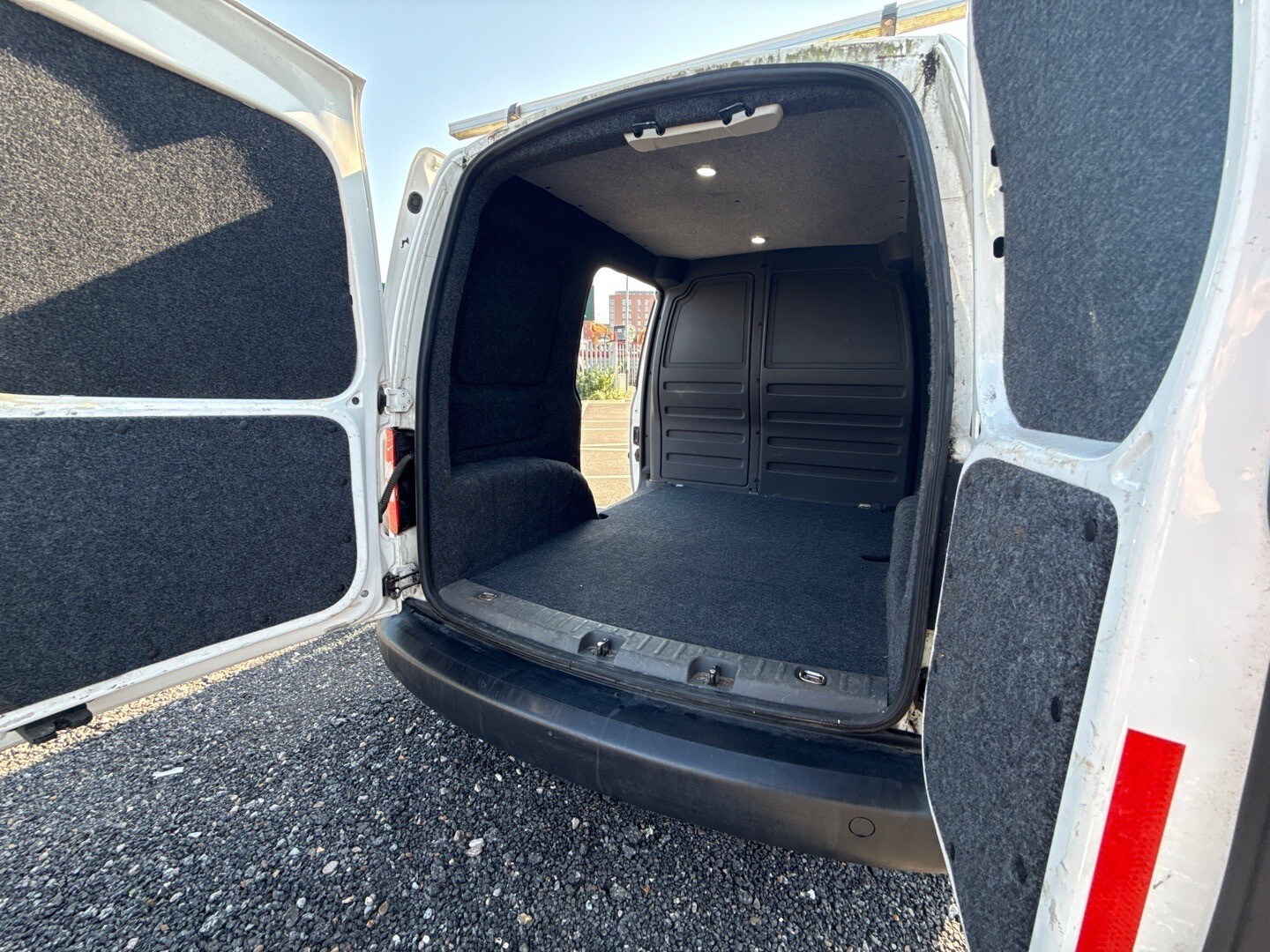 Used Volkswagen Caddy 2013 for sale - 77961935: Photo 13