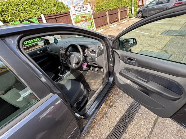 Used Ford Focus 2007 for sale - 76096992: Photo 9